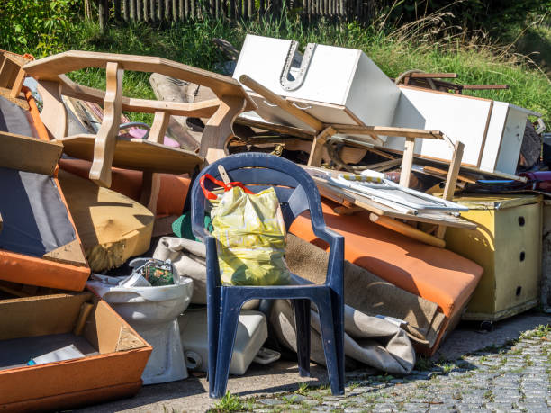 Best Yard Cleanup Services  in Melville, NY